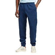 adidas - Trefoil Essentials Waffle Pants