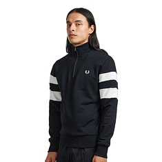 Fred Perry - Tipped Sleeve Half Zip Sweat