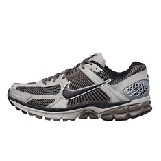 Nike - Zoom Vomero 5