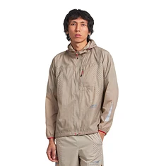 and wander x Altra - Ventilation Wind Jacket