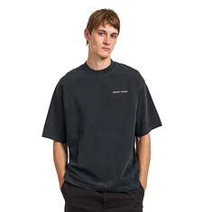 Regards - Chalk Bouquet Tee