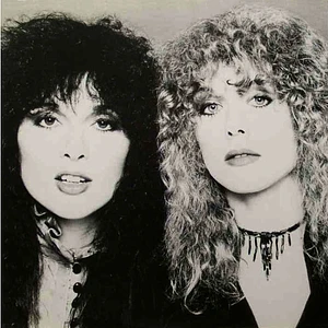 Heart - Bebe Le Strange