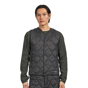 F/CE x TAION - Packable Down Vest