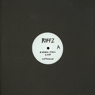 Riffz 180 - Slapthewall001