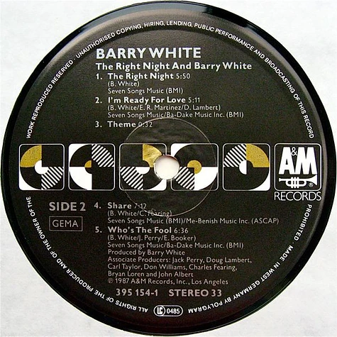 Barry White - The Right Night & Barry White