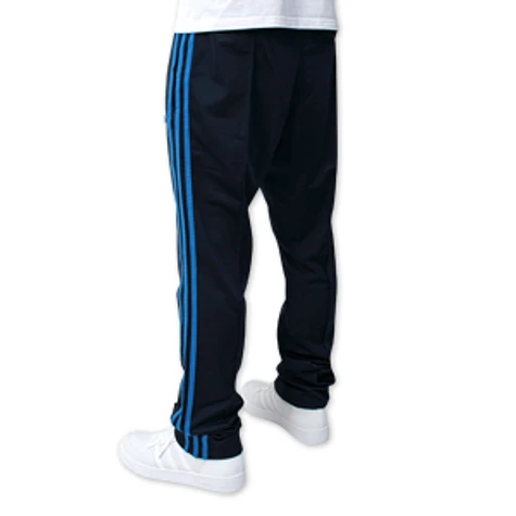 adidas - Super pants