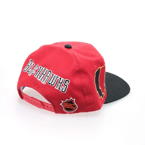 Sports Specialties - Chicago Blackhawks 90s team cap