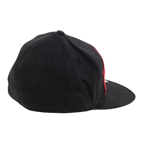 DC - Saints 210 Flexfit Cap