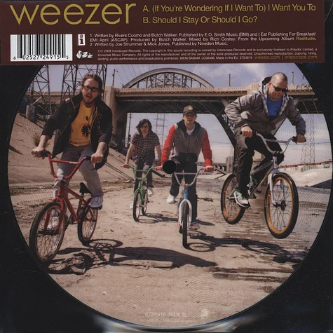 Weezer - (If You Are Wondering If I Want To) I Want You To