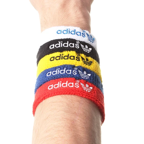 adidas - Euro Wristband