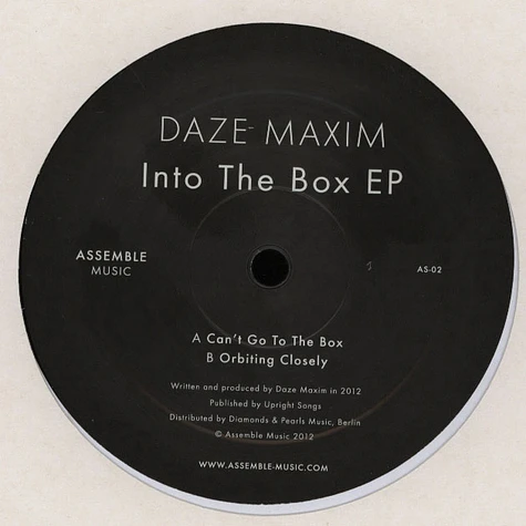 Daze Maxim - Into The Box EP