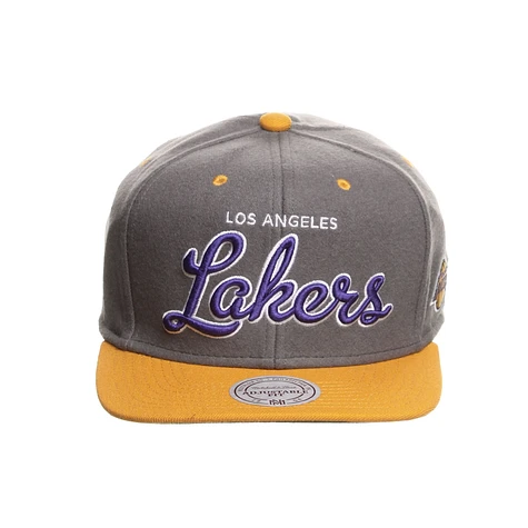 Mitchell & Ness - LA Lakers NBA Melton Script Snapback Cap