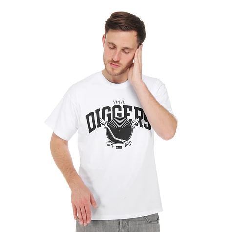 HHV - Vinyl Diggers Classic T-Shirt