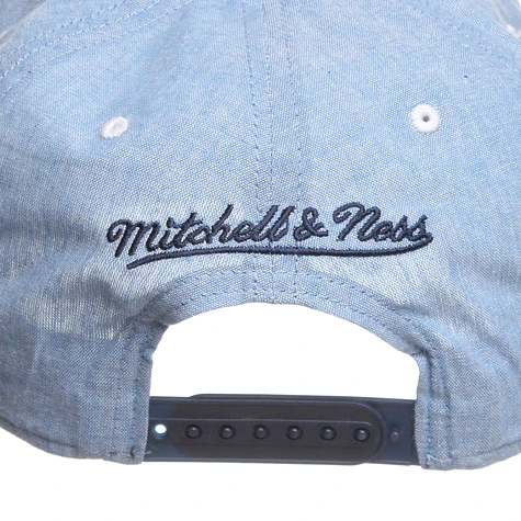 Mitchell & Ness - LA Lakers NBA Chambray 2 Snapback Cap