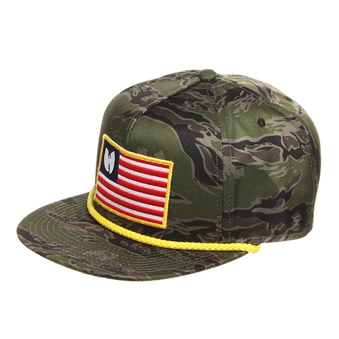 Wu-Tang Brand Limited - Wu Flag Strapback Cap