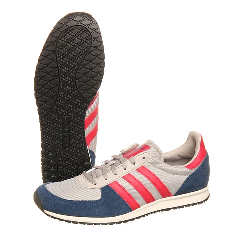 adidas - Adistar Racer