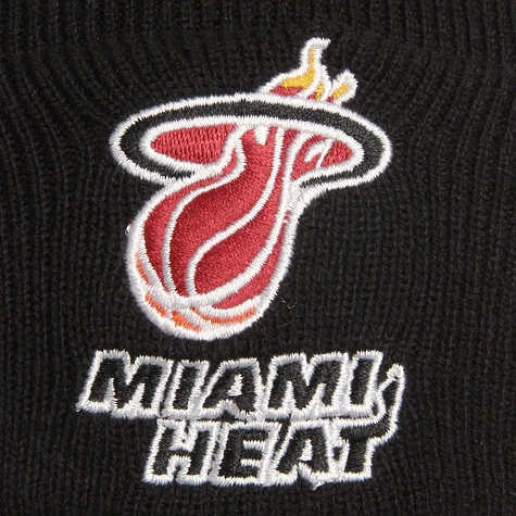 Mitchell & Ness - Miami Heat NBA Cuffed Knit Beanie