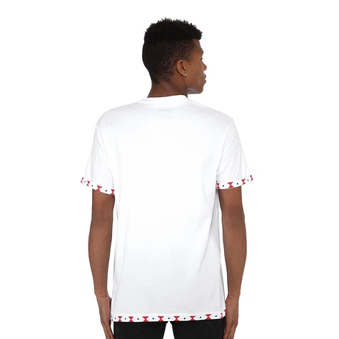 Akomplice - Geometric Sleeve T-Shirt