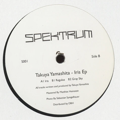 Takuya Yamashita - Iris
