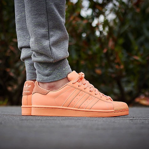 adidas - Superstar Adicolor