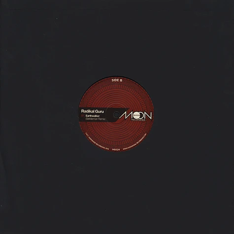Radikal Guru - Stay Calm Feat. YT Mungo's Hi-Fi Remix / Earthwalker Sekkleman Remix