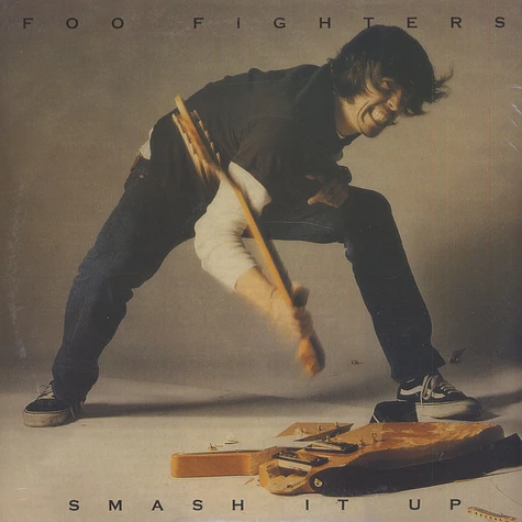 Foo Fighters - Smash It Up