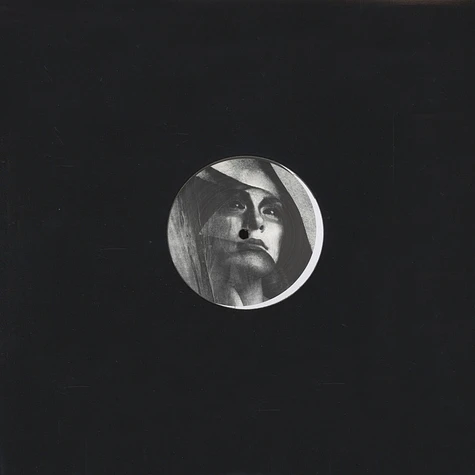 Xhei - The Hypnotist EP