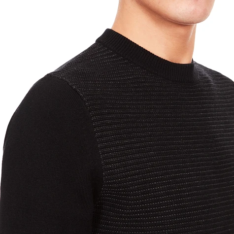 Fred Perry - Textured Stripe Crewneck Sweater