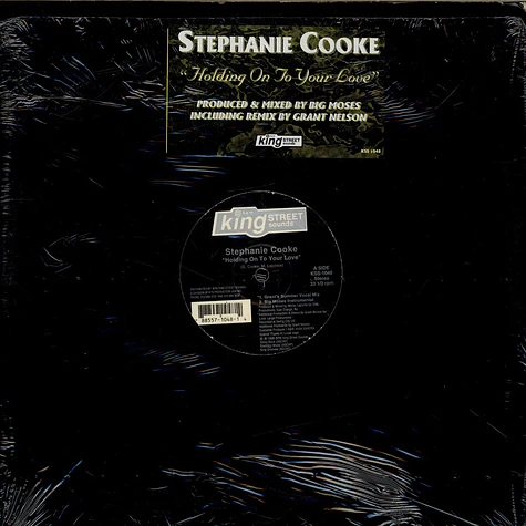 Stephanie Cooke - Holding On To Your Love