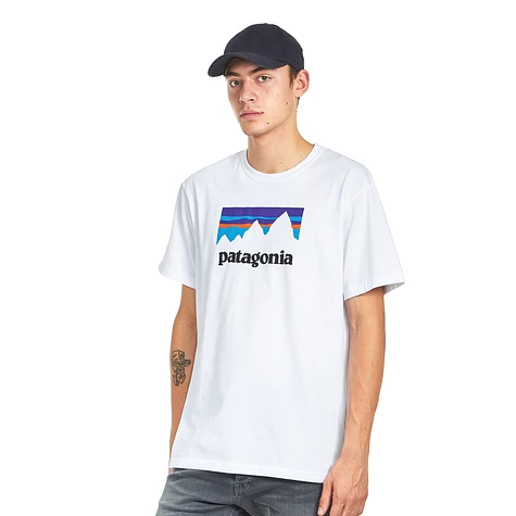 Patagonia - Shop Sticker Responsibili-Tee