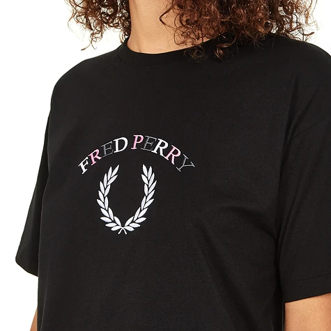 Fred Perry - Embroidered T-Shirt