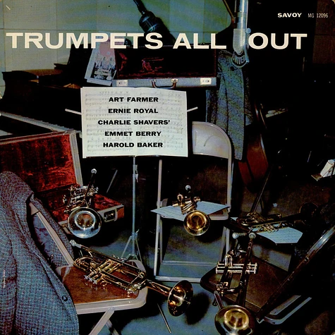 Art Farmer, Ernie Royal, Charlie Shavers, Emmett Berry, Harold Baker - Trumpets All Out