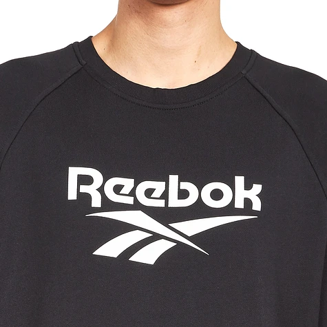 Reebok - Classic V Unisex Crew