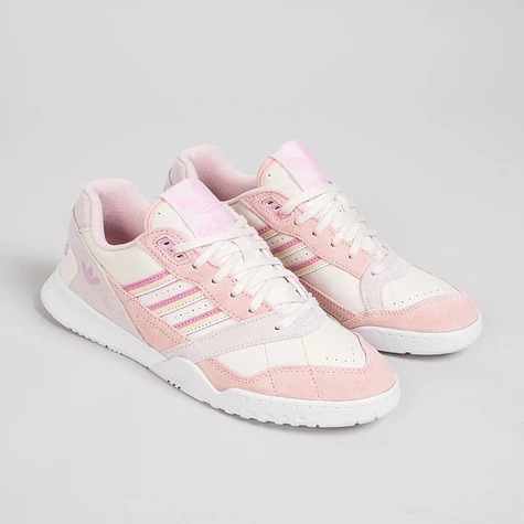 adidas - A.R. Trainer W