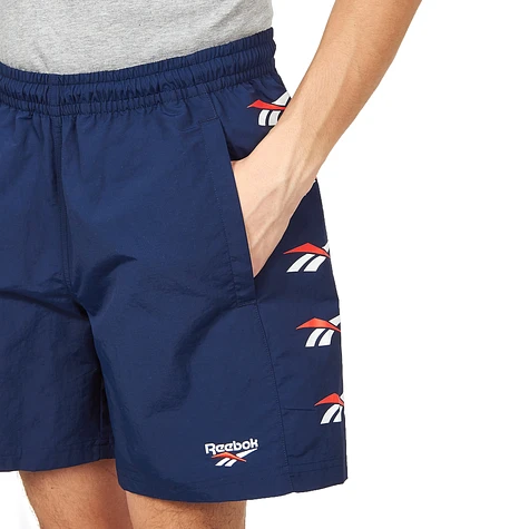 Reebok - Classic Vector Repeat Shorts