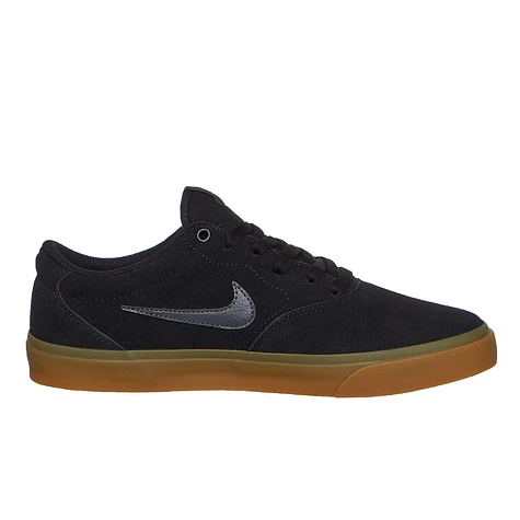 Nike SB - Charge Suede