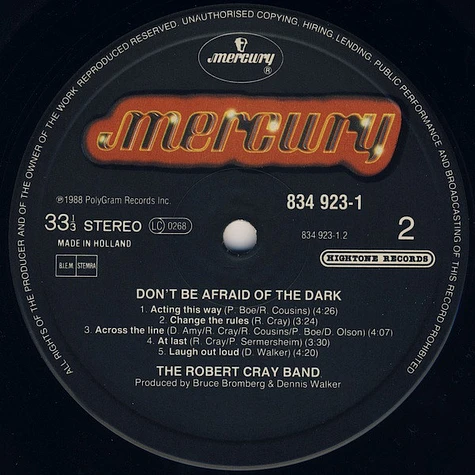 The Robert Cray Band - Don't Be Afraid Of The Dark