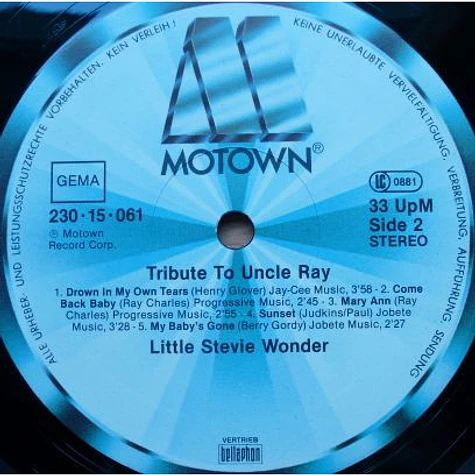 Stevie Wonder - Tribute To Uncle Ray