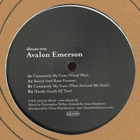 Avalon Emerson - Shtum 009