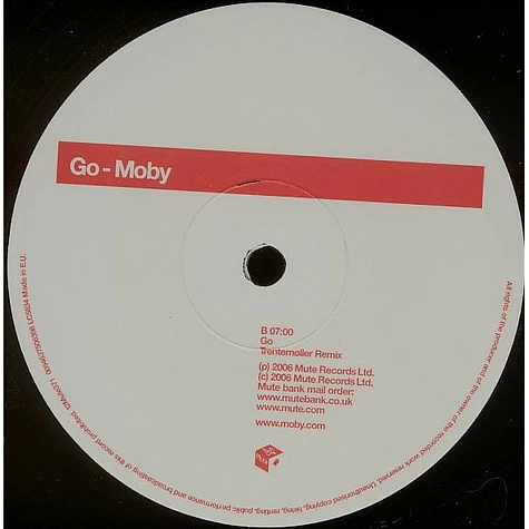 Moby Featuring Deborah Harry - New York, New York