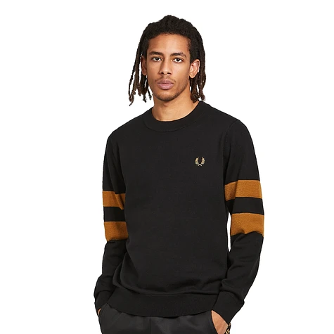 Fred Perry - Tipped Sleeve Jumper