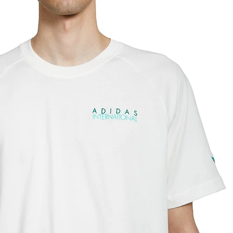 adidas - Sports Club Tee