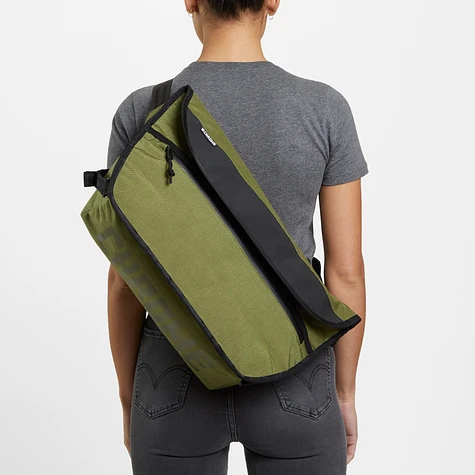 Chrome Industries - Simple Messenger MD Bag