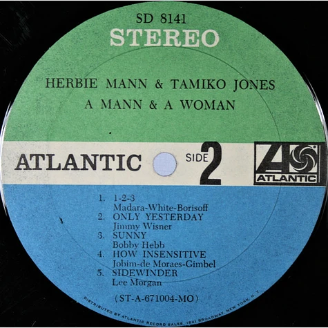 Herbie Mann & Tamiko Jones - A Mann & A Woman