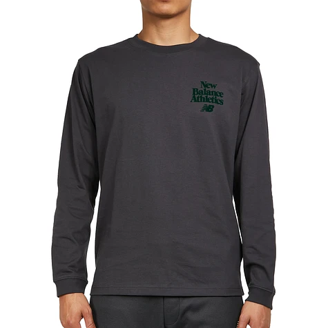 New Balance - Athletics 70s Run Long Sleeve Graphic Tee