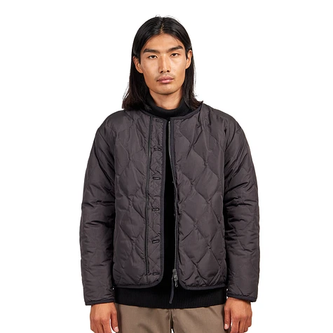 TAION - Military Riversible Crew Neck Down Jacket (Black / Black