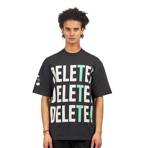 The Trilogy Tapes - Delete! T-Shirt