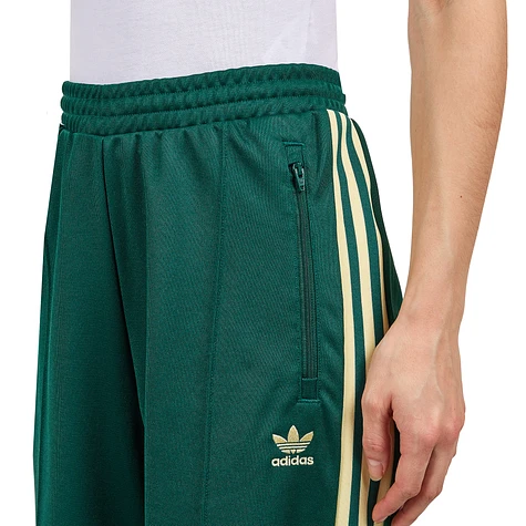 Adidas beckenbauer sale shorts