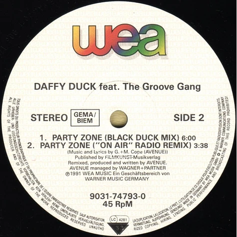 Daffy Duck Feat. The Groove Gang - Party Zone (Remix)