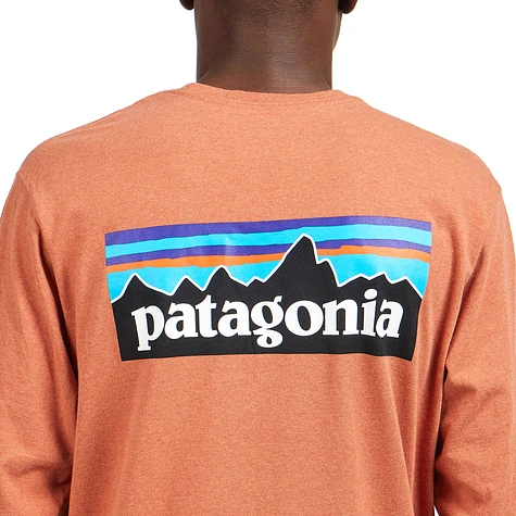 Patagonia - Long-Sleeved P-6 Logo Responsibili-Tee